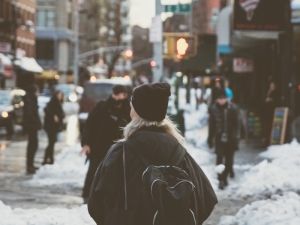 girl in snowy city